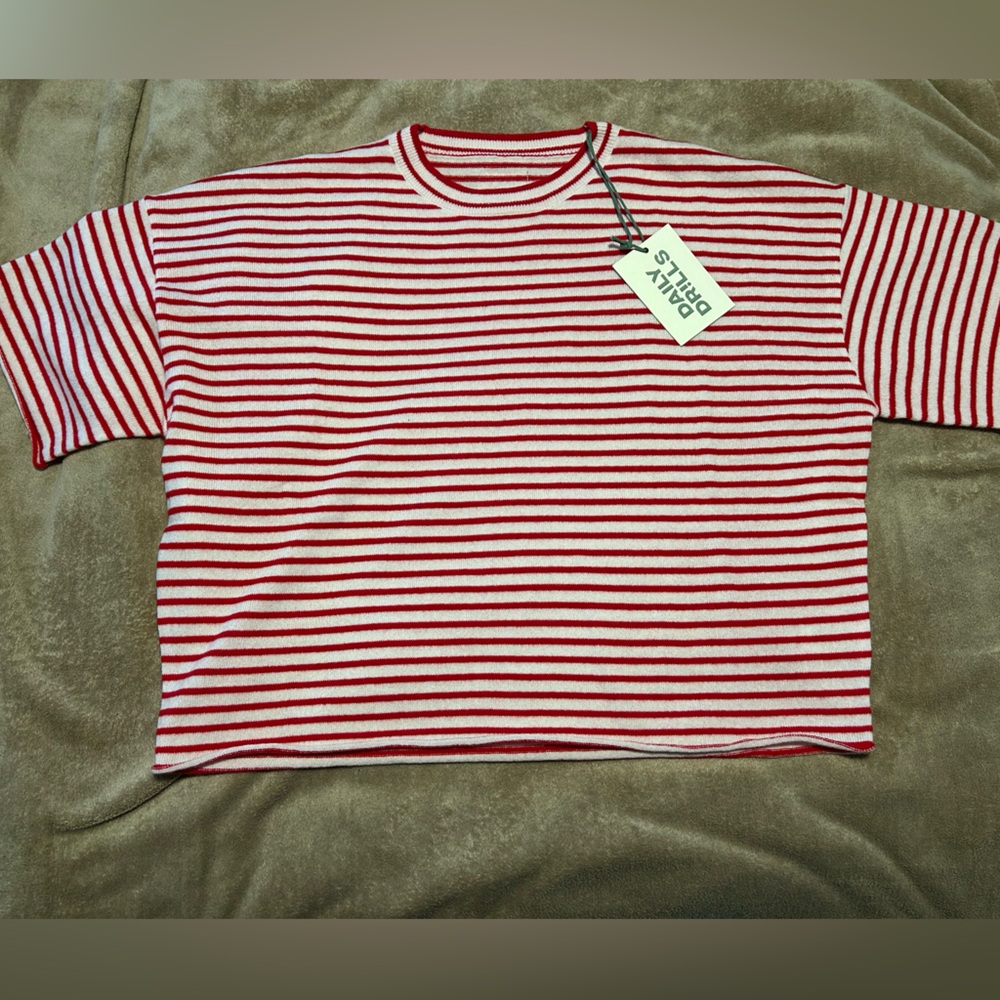 Daily Drills Bisou Cashmere Crop Sleeve Crew - Red + White Stripe Size M/L NWT|